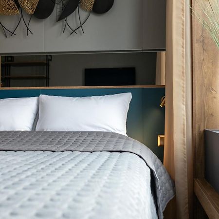 Four Sisters Luxury Rooms In Siauliai Zewnętrze zdjęcie