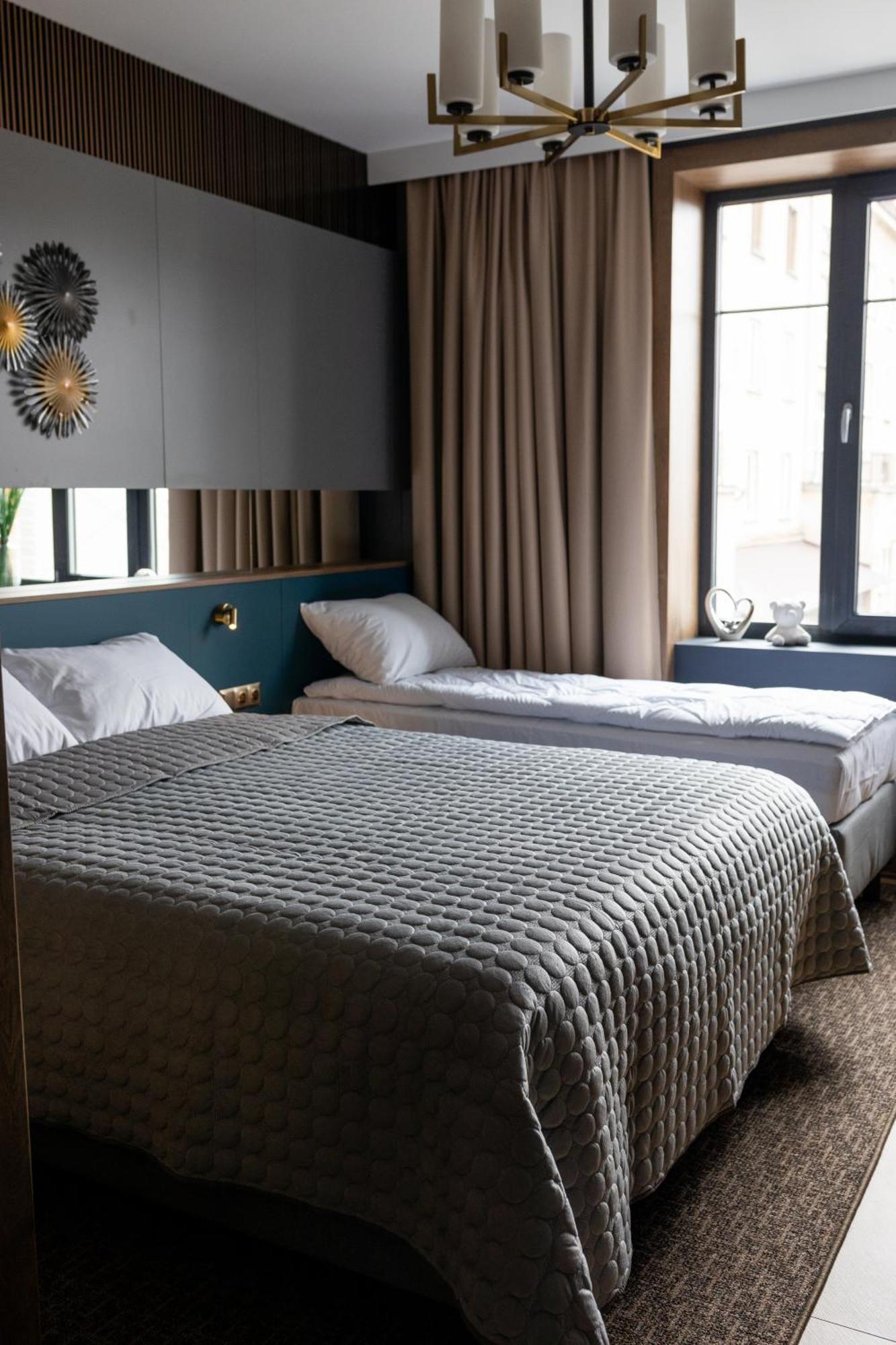 Four Sisters Luxury Rooms In Siauliai Zewnętrze zdjęcie